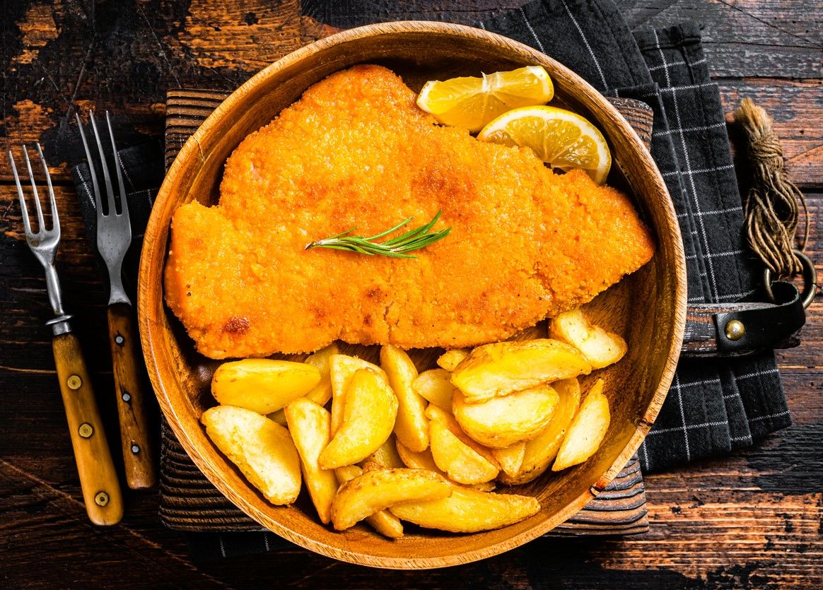 Chicken Schnitzel & Wedges for 1